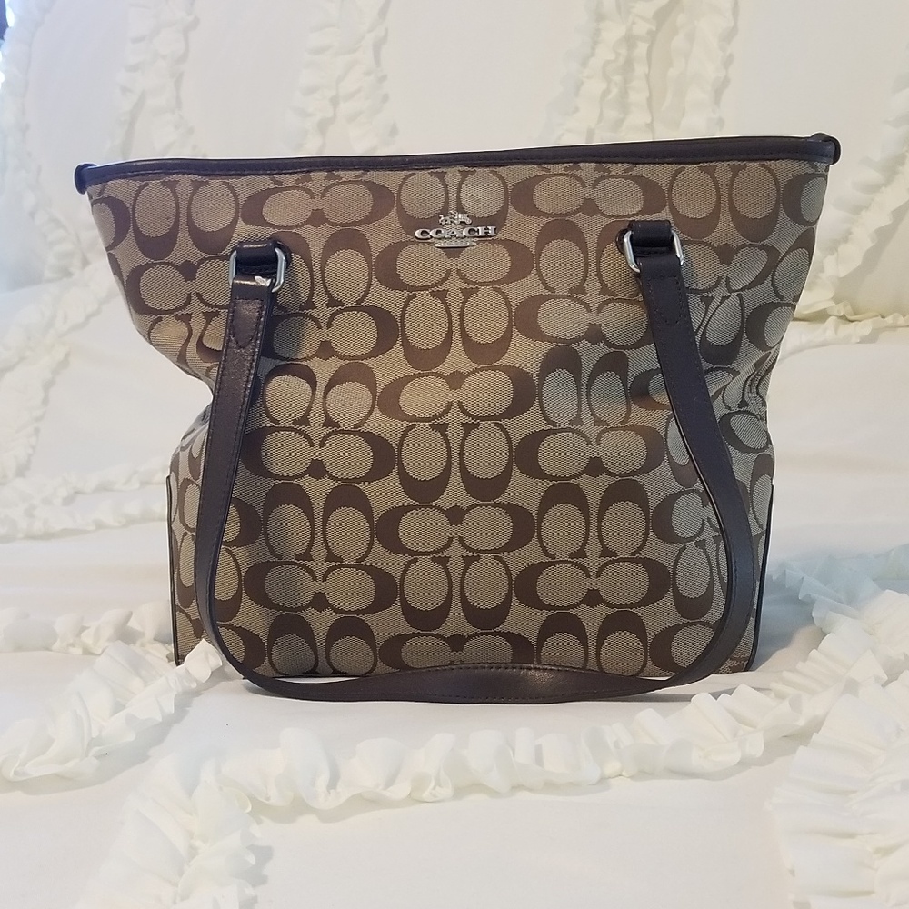 Coach Zip Top Signature Purse
